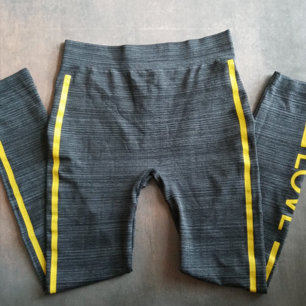 OPPA! Love Gray and Yellow Love Leggings For Junior  L/XL